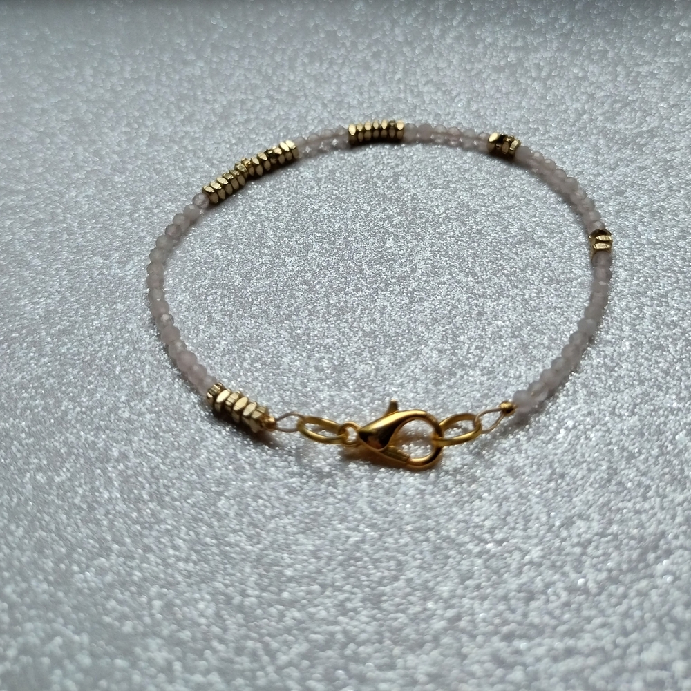 Pink and Gold Minimalist Beaded Bracelet